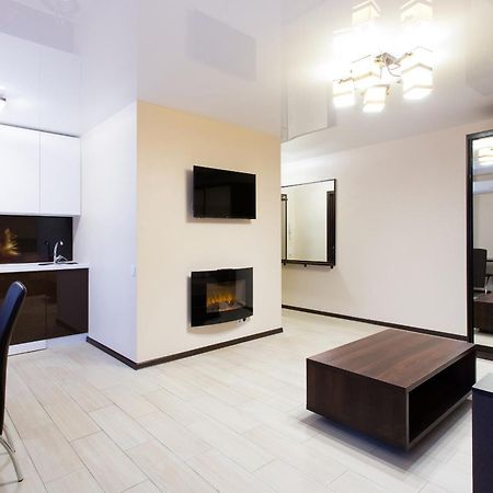 Luxury One Bedrooms 23 August คาร์คิฟ ภายนอก รูปภาพ