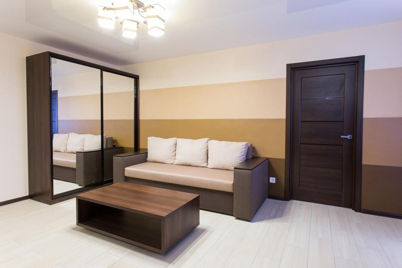 Luxury One Bedrooms 23 August คาร์คิฟ ภายนอก รูปภาพ
