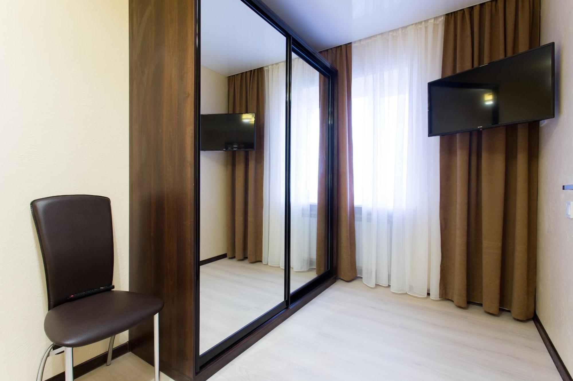 Luxury One Bedrooms 23 August คาร์คิฟ ภายนอก รูปภาพ