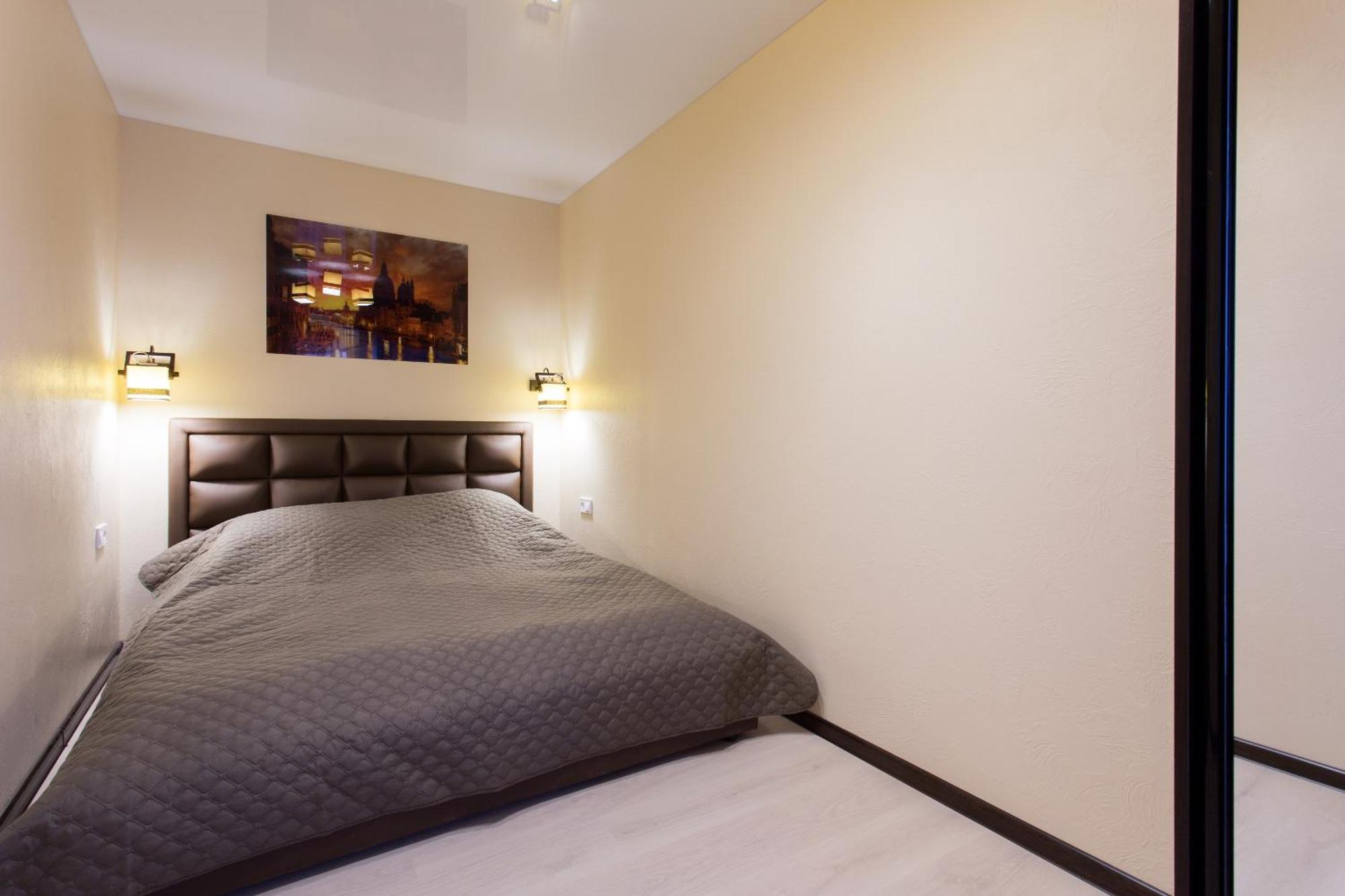 Luxury One Bedrooms 23 August คาร์คิฟ ภายนอก รูปภาพ